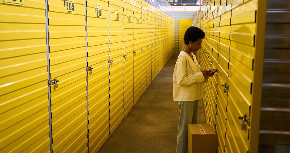 Mini depósitos en Panamá: organización y protección